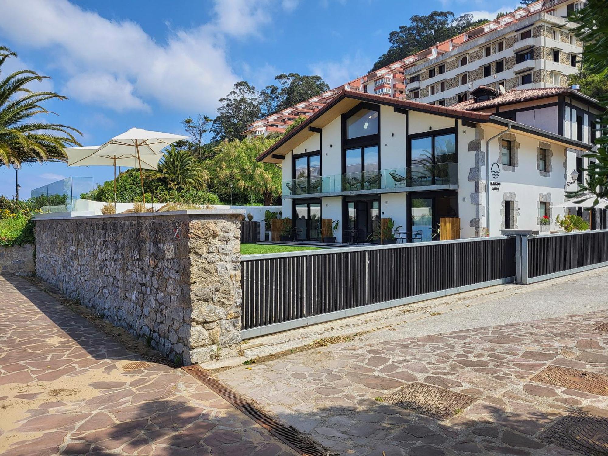Maison Laida