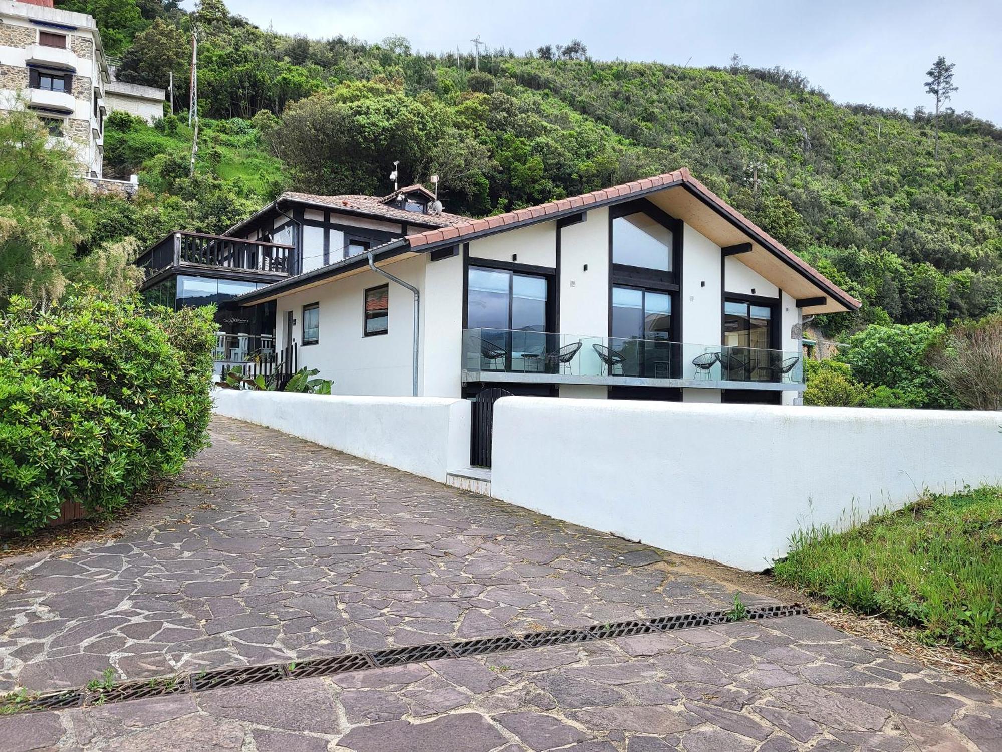 Maison Laida Apartment
